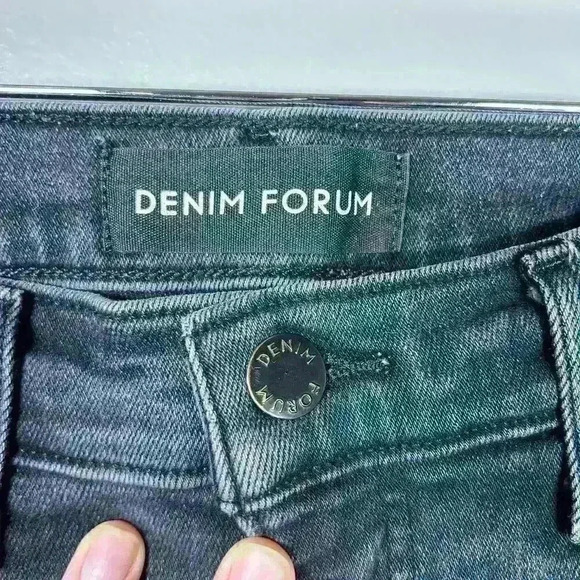 DENIM FORUM Black Vintage Wash Raw Hem Jeans Nico Midrise Skinny Crop 28 - Picture 4 of 10